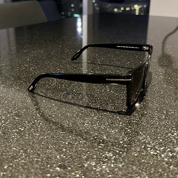 Tom Ford Sunglasses - Picture 5 of 10